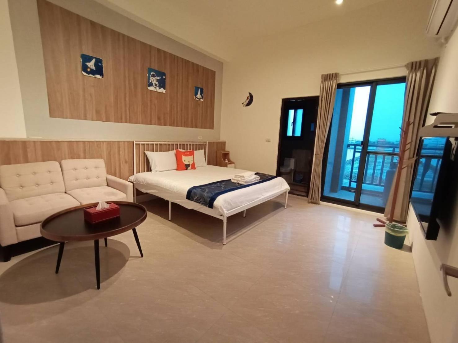Namek Guesthouse Luodong Exterior foto